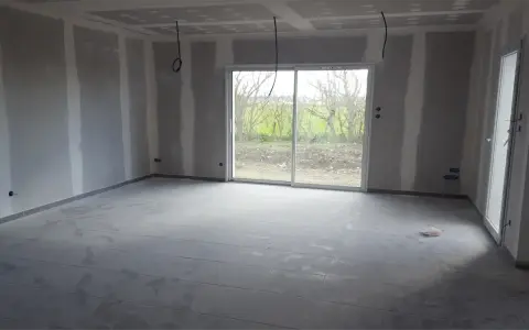 Koszt ścianki G-K: Ile zapłacisz za materiały i robociznę?