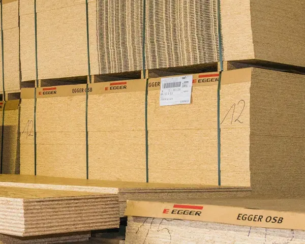 Płyta OSB czy karton gips? Wybór materiału, który Cię zaskoczy