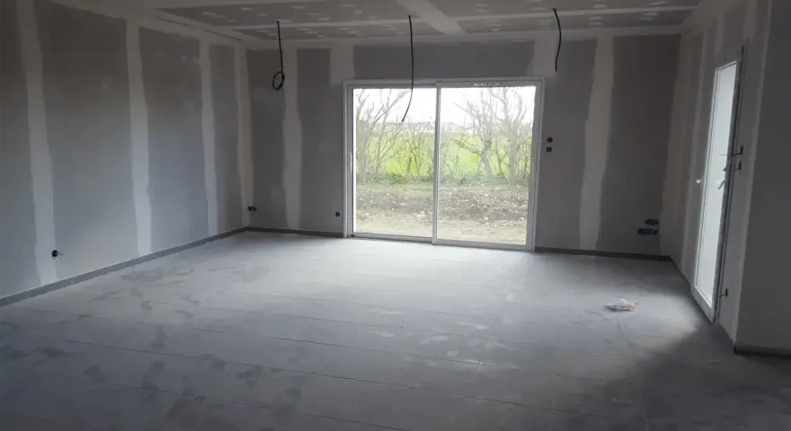 Koszt ścianki G-K: Ile zapłacisz za materiały i robociznę?